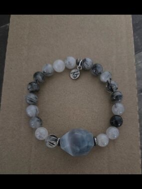 Tiffany Jazelle Beaded Gray Agate Stretch Bracelet with Silver Charm